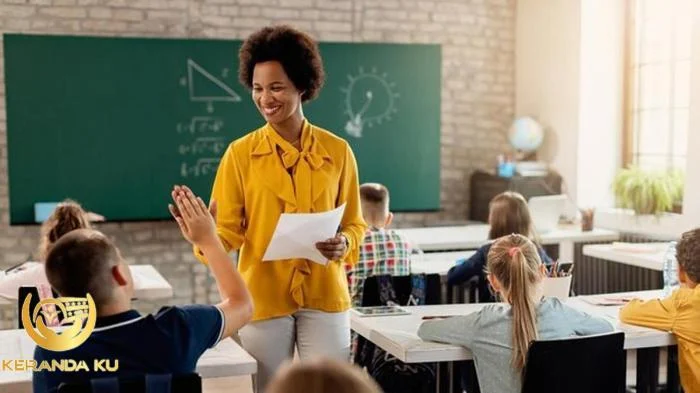 50 Ucapan Hari Guru untuk Wali Kelas, Beragam Versi!