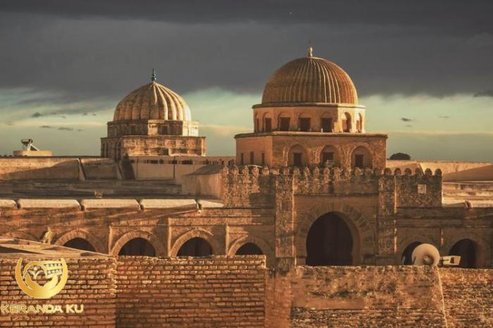 MASJID PERADABAN PERCIKAN IMAN JATINANGOR - YouTube