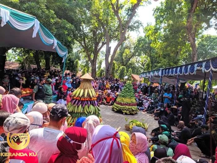 Sedekah Bumi Sebagai Bentuk Rasa Syukur – Berita Terkini Jawa Tengah ...