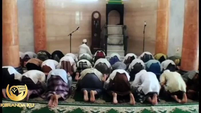Inilah Pahala Shalat Berjamaah, Kamu Harus Tau Supaya Lebih Semangat ... Inilah Pahala Shalat Berjamaah, Kamu Harus Tau Supaya Lebih Semangat ...