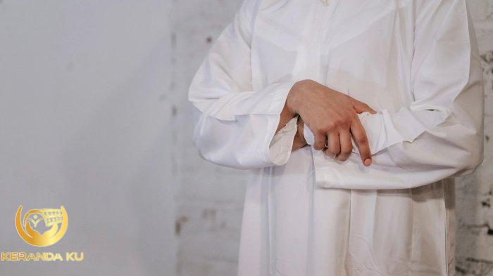 Bacaan Niat Sholat Qobliyah Subuh, Waktu, dan Tata Cara