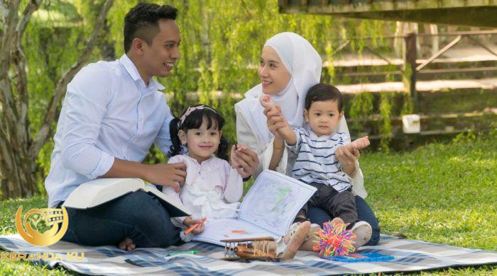 Adopsi Anak Menurut Islam – Manis
