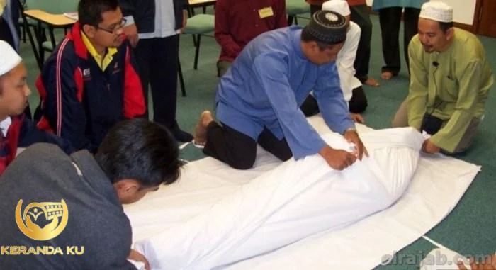Praktek/pelatihan mengkafani jenazah wanita Tata cara mengafani jenazah perempuan