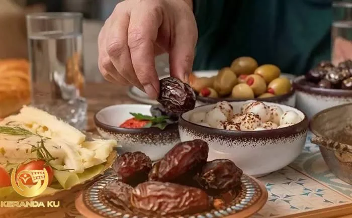 Adab Berbuka Puasa Adab Berbuka Puasa