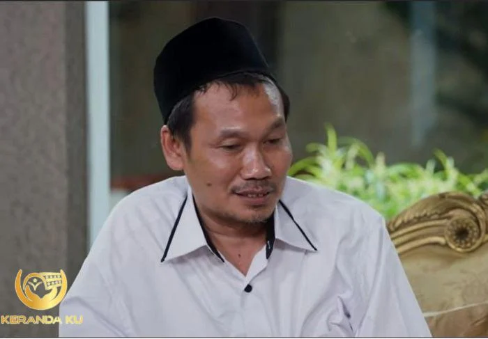 Pengajian Gus baha sederhana nikmati hidup #gusbaha - YouTube Pengajian Gus baha sederhana nikmati hidup #gusbaha - YouTube