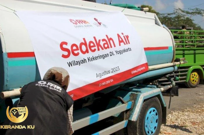 Sedekah Air Bersih untuk Warga Gunungkidul yang Alami Kekeringan Sejak ... Sedekah Air Bersih untuk Warga Gunungkidul yang Alami Kekeringan Sejak ...