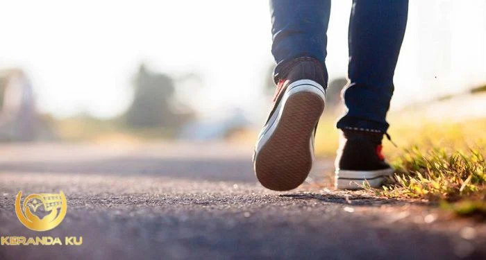Inilah 9 Adab Berjalan dalan Tuntunan Islam – Islampos Adab berjalan