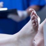 Tata Cara Memandikan Jenazah Lengkap dengan Niat dan Orang yang Boleh ...