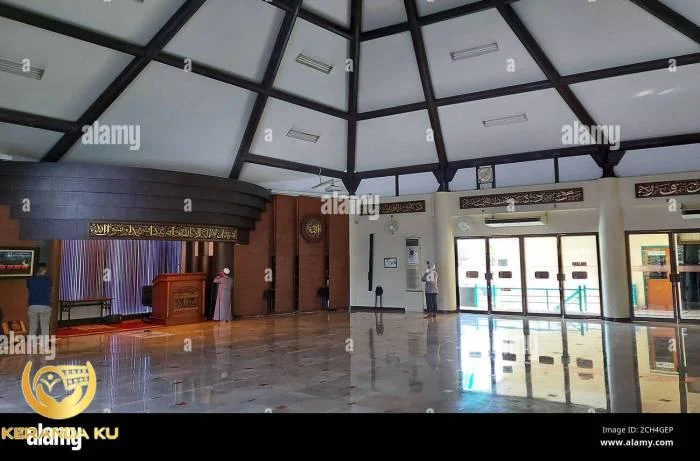 Masjid An-Nashr - Jl. Bintaro Utama Sektor 5 - Tangerang Selatan Masjid An-Nashr - Jl. Bintaro Utama Sektor 5 - Tangerang Selatan