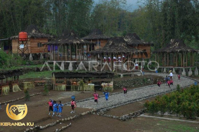 RUMAH PERADABAN SITUS LIYANGAN | ANTARA Foto
