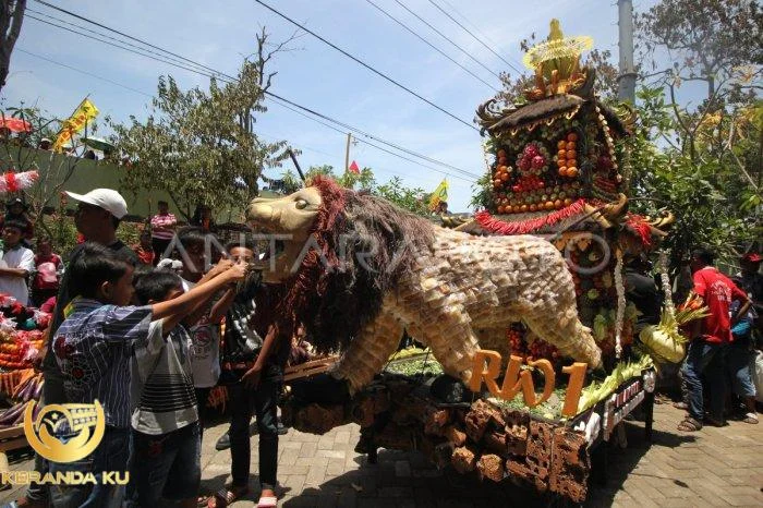 Tradisi sedekah bumi di Batam | ANTARA Foto
