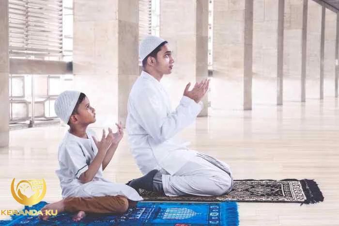 Ketahui Doa sholat hajat dalam bahasa arab dan latin - Birds n Bees