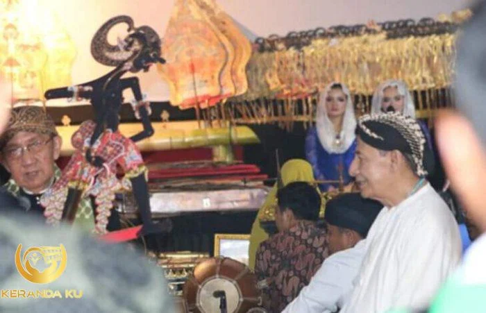 Sejarah Sunan Kalijaga, Benarkah Karena Berasal Dari Jaga Kali?