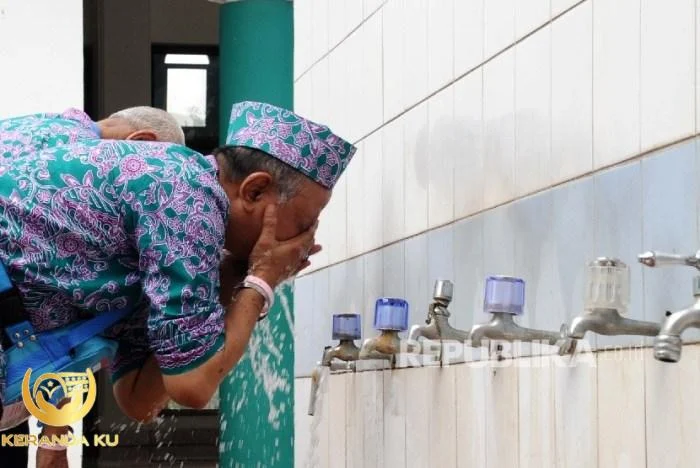 Pengertian Thaharah: Apa itu Thaharah dan Pentingnya dalam Islam? Pengertian Thaharah: Apa itu Thaharah dan Pentingnya dalam Islam?