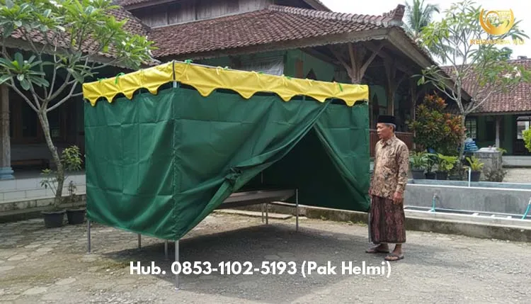Tenda Pemandian Jakarta Timur